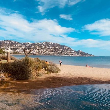 La Baie De Rose Lägenhet Rosas Exteriör bild